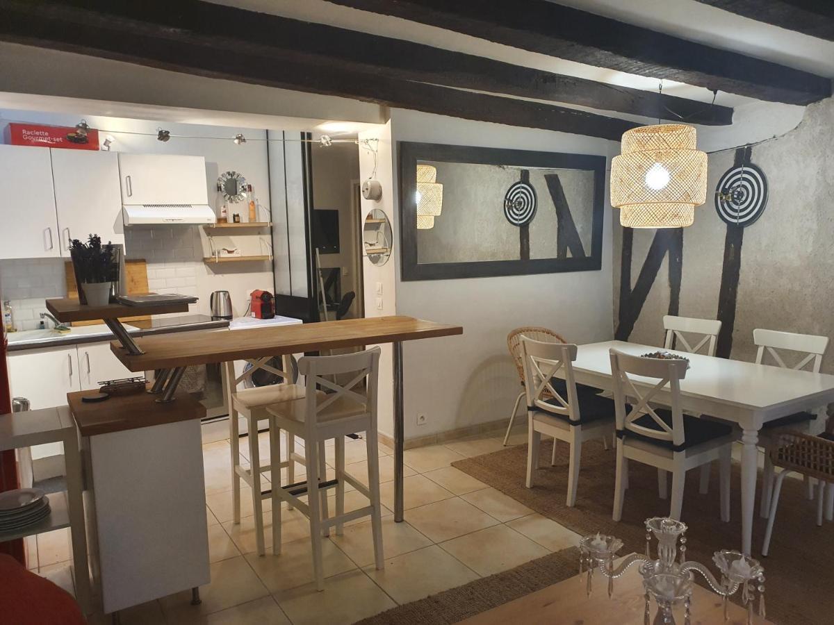 Maison Entiere De 115M2 En Hyper Hyper Centre Aux Coeur Des Halles De Tours De 2 A 7 Personnes Ngoại thất bức ảnh